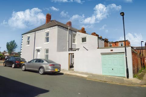 3 bedroom terraced house for sale - Ash Grove, Wallsend, Tyne and Wear, NE28 6PJ