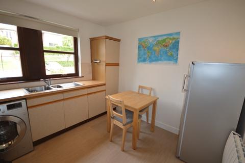 1 bedroom flat to rent, Osborne Place, West End, Dundee, DD2