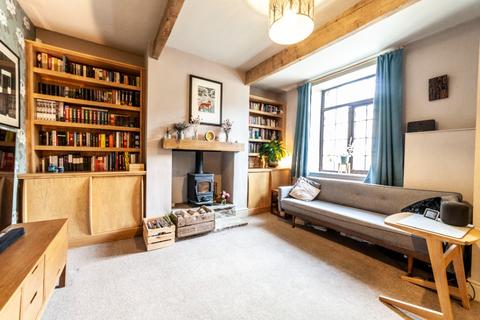 80 Carrhill Road, Mossley, Ashton-under-lyne, OL5 0SE