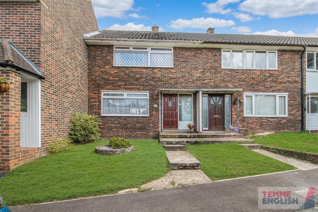 Ardleigh, Basildon, Essex, SS16 3 bed terraced house £350,000