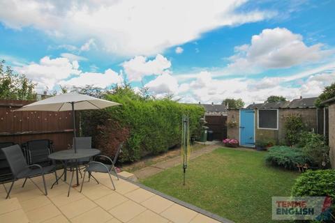 57 Ardleigh, Basildon, SS16 5RE