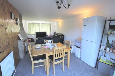 57 Ardleigh, Basildon, SS16 5RE