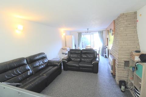 57 Ardleigh, Basildon, SS16 5RE