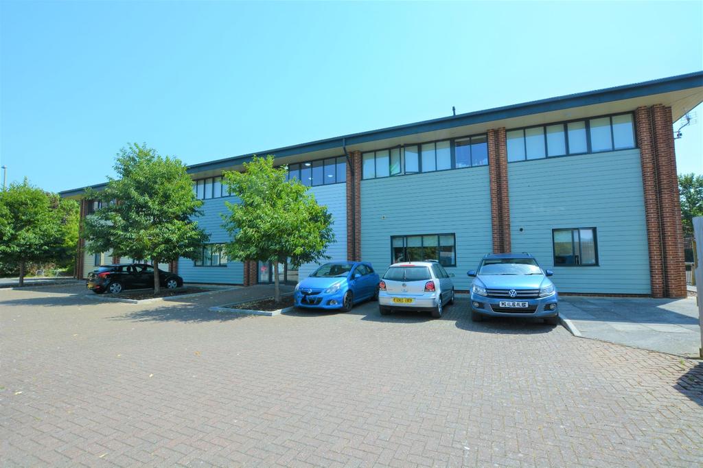 Bisley House, Falcon Close... 1 bed apartment £140,000