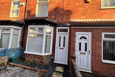 2 bedroom terraced house to rent, York Terrace, Rustenburg St, Hull, HU9