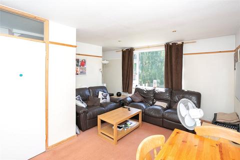 15 Moat Close, Bushey, WD23 3BS