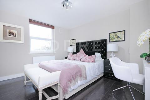 4 bedroom apartment to rent, St Johns Wood Park, London, NW8