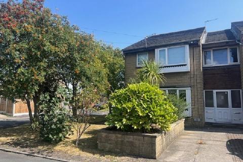 Studio for sale, Alden Court, Morley, Leeds, West Yorkshire. LS27 0SH