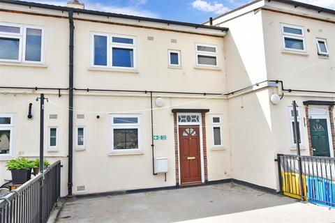 2 bedroom flat for sale - Hatch Lane, Chingford