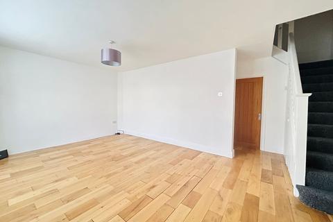 31 Heathside Avenue, Bexleyheath, DA7 4PZ