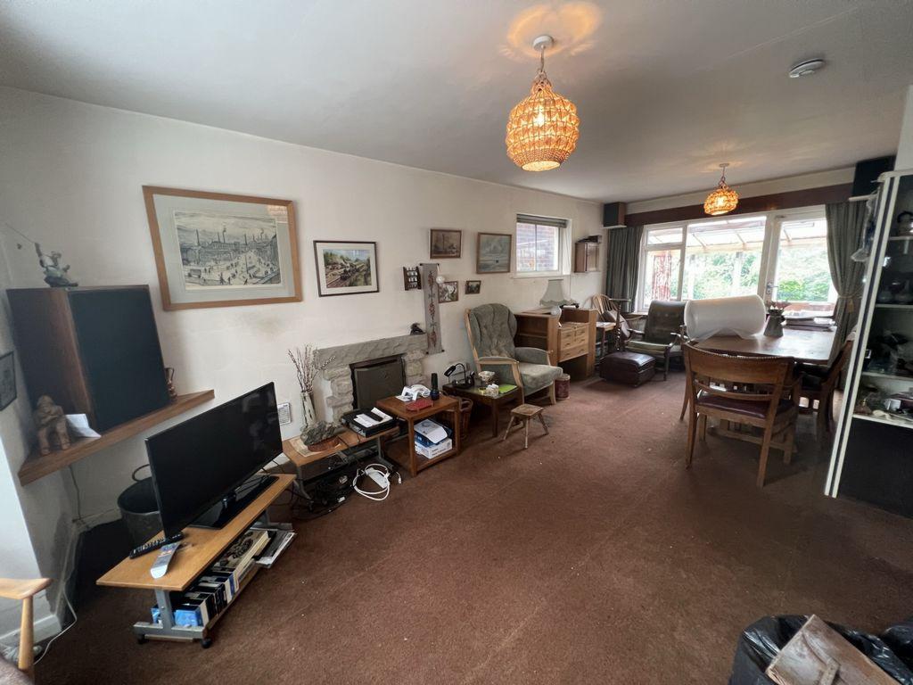 Beech Road, Oadby, LE2 3 bed detached house £340,000
