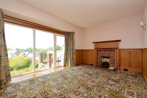 3 bedroom bungalow for sale - 6 Moorfield Road, Cumnock, KA18 1DY