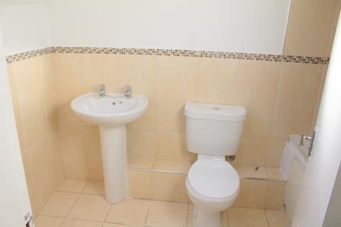 2 bedroom flat to rent, The Grove, Ashbrooke, Sunderland, SR2