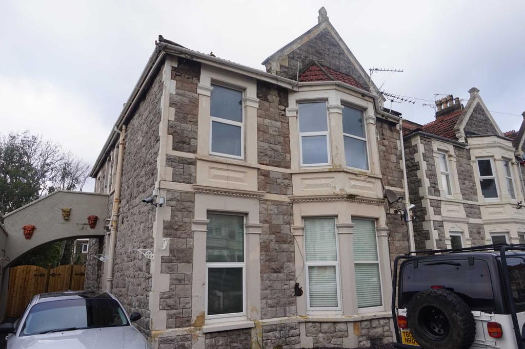Milburn Road, WestonsuperMare 2 bed flat £180,000