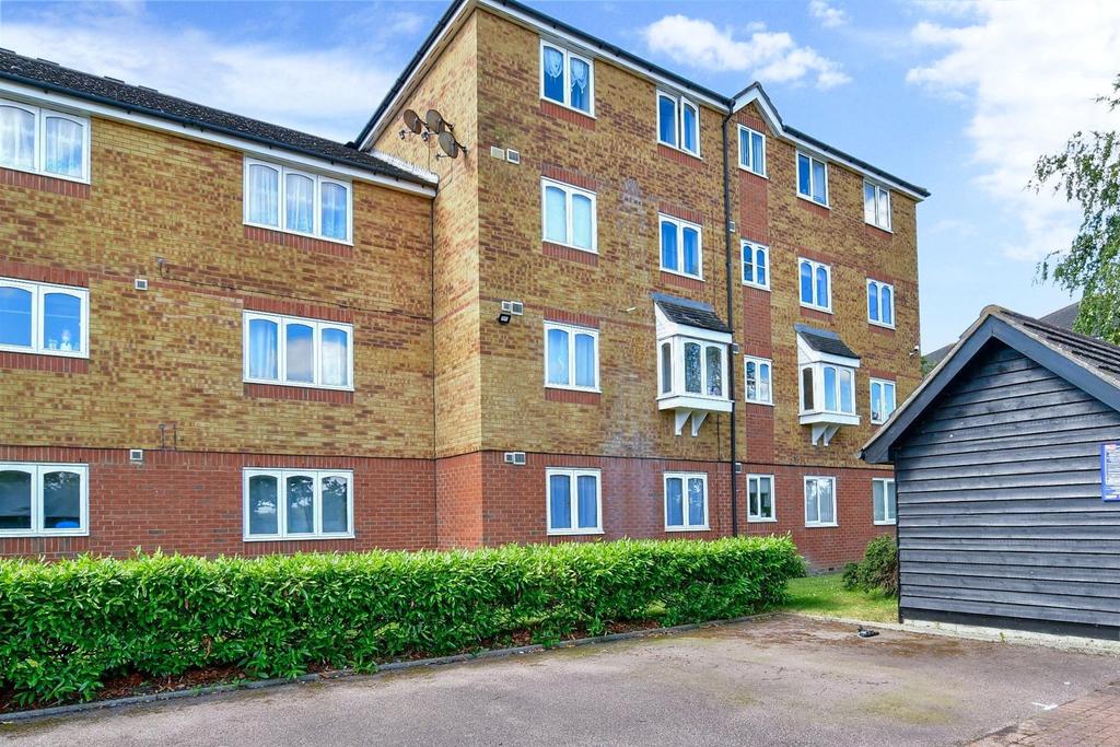 Dunlop Close, Dartford, Kent 1 bed ground floor flat £170,000