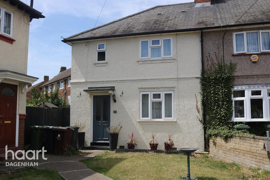 Hardie Road, Dagenham 3 bed end of terrace house £400,000