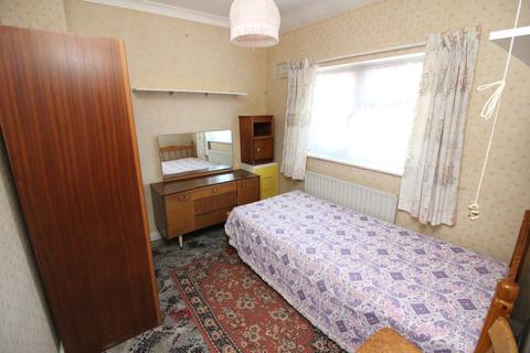 47 Merrilands Road, Worcester Park, KT4 8NU