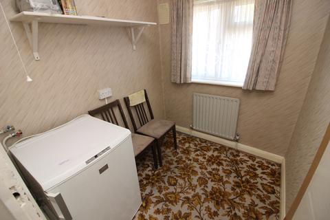 47 Merrilands Road, Worcester Park, KT4 8NU