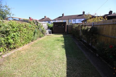 47 Merrilands Road, Worcester Park, KT4 8NU