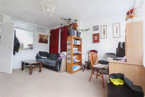 3 bedroom apartment to rent - Walpole Gardens, Norwich NR2
