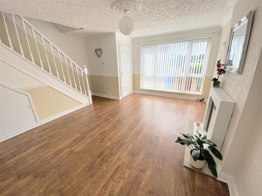 Amanda Road, Fazakerley, Liverpool 3 bed townhouse for sale £120,000