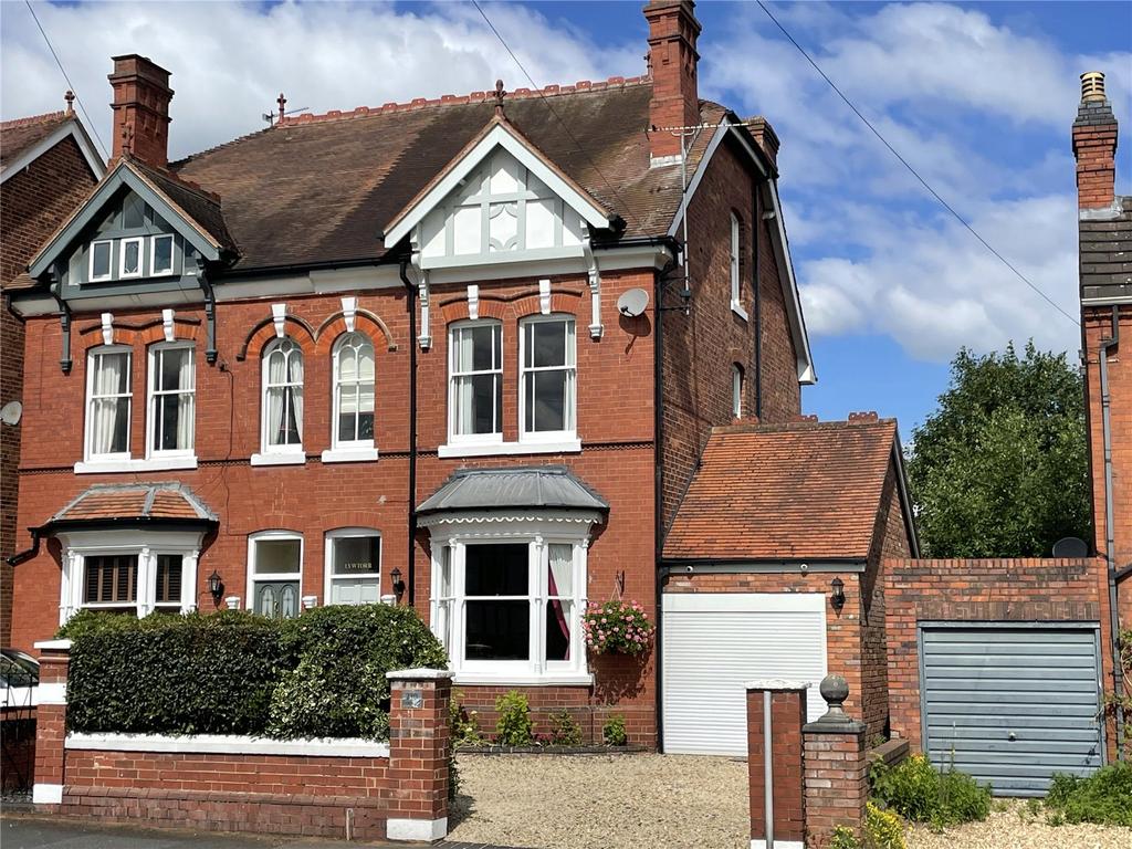 Sutton Park Road, Kidderminster... 4 bed semidetached house £425,000