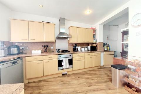 17 Corfe Avenue, Harrow, HA2 8TA