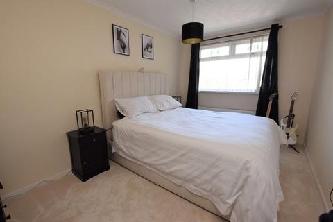 2 Bracken Close, Stanley, DH9 7RR