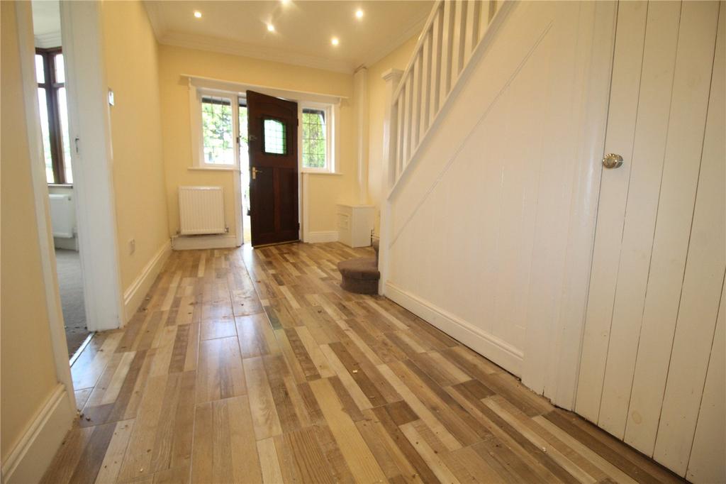 School Road, Hall Green, Birmingham, B28 3 bed semidetached house £