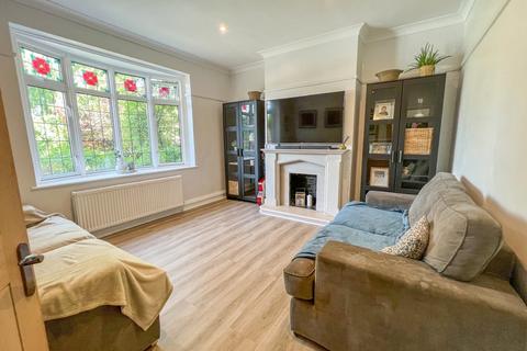 9 Aldermans Hill, Hockley, SS5 4RP