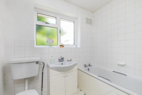 Beaufort Lainston Close, Winchester, SO22 5LJ