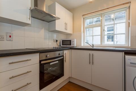 undefined, Market Hill, Buckingham, MK18