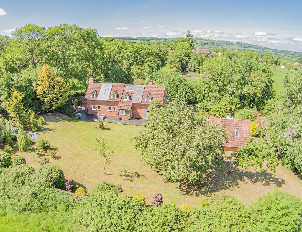 Rushall 3 bed detached house for sale £725,000