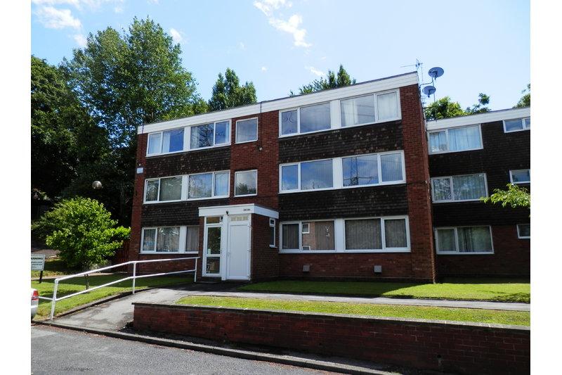 Hillside Road, Great Barr, Birmingham 2 bed flat £650 pcm (£150 pw)