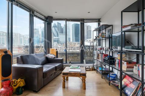 undefined, Thrawl Street, Aldgate, London