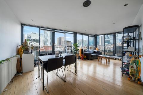undefined, Thrawl Street, Aldgate, London