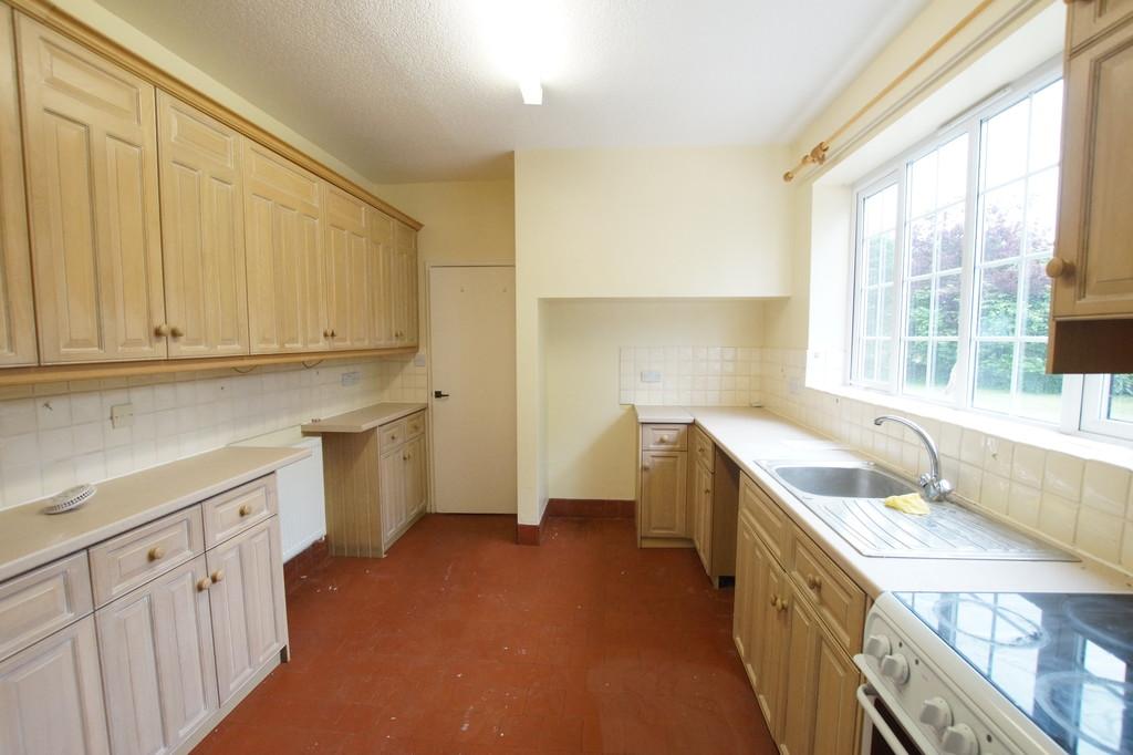 Station Road, Langworth, Lincoln 4 bed detached house £1,100 pcm (£