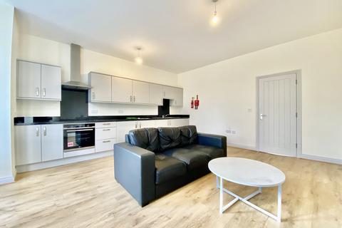 2 bedroom apartment to rent - V2 Mansions, Chapeltown Road