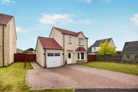 9 Bertram Dickson Place, Errol, Perth, PH2 7UY