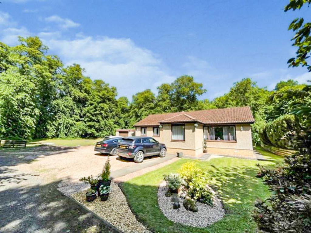 Brunton Drive, Markinch, Glenrothes 3 bed detached bungalow £340,000