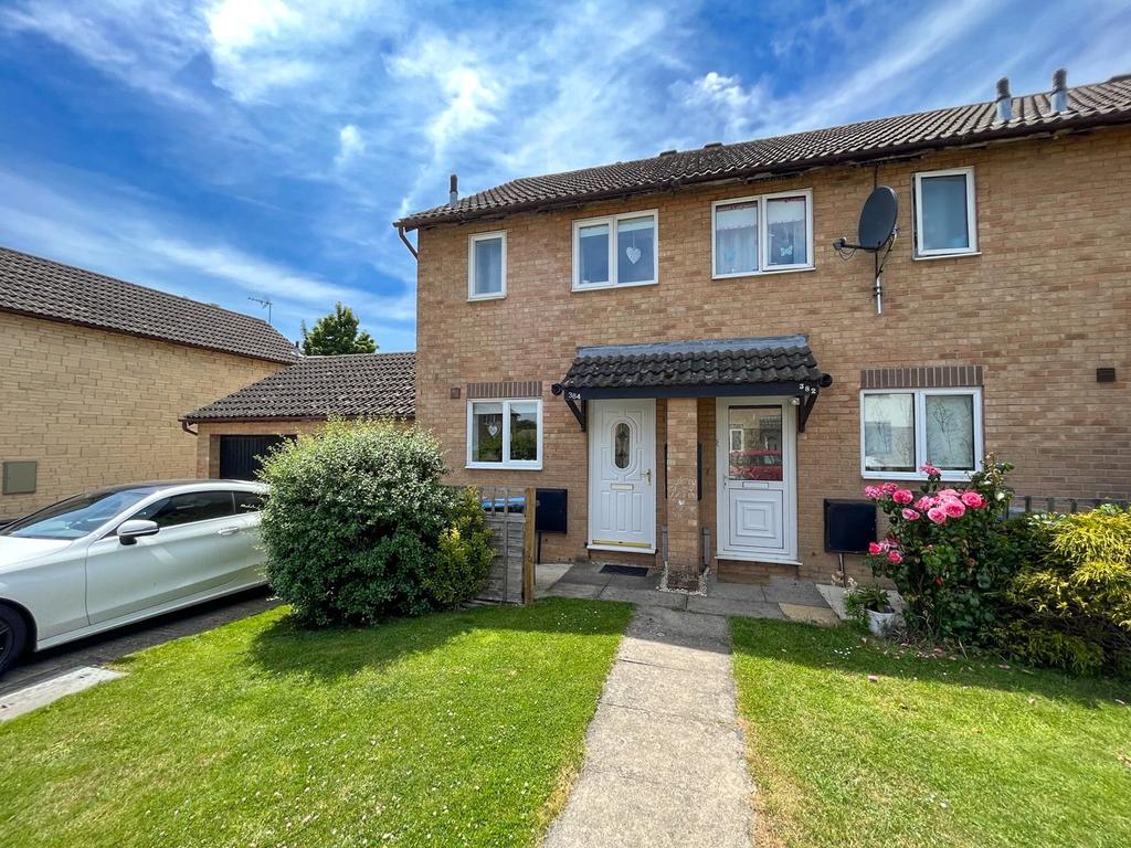 Thorney Leys, Witney, Oxfordshire, OX28 2 bed end of terrace house £