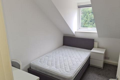 2 bedroom apartment to rent, Headingley Mount, Leeds