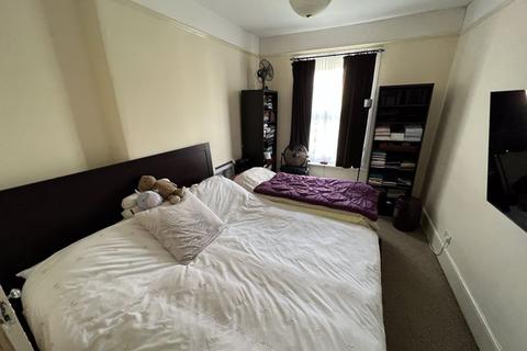 4 bedroom semi-detached house for sale - Cranley Road, Westcliff-On-Sea