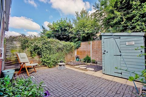 21 Chalfont Close, Worcester, WR3 7HL