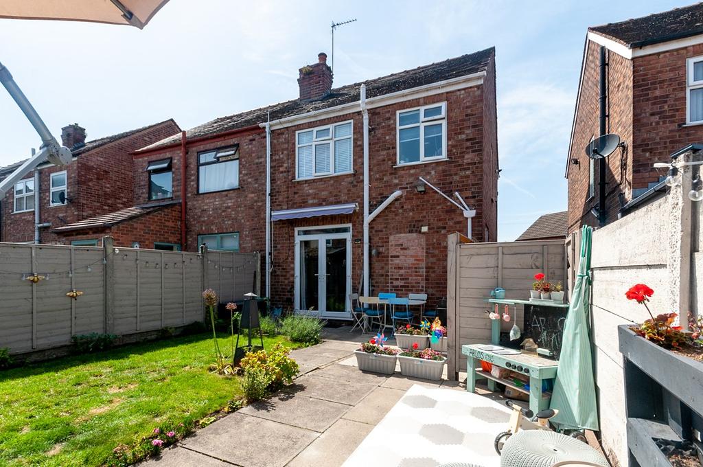 Dorothea Street, Warrington, WA2 3 bed semidetached house £200,000