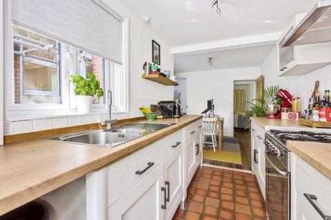 31 Eashing Lane, Godalming, GU7 2JZ