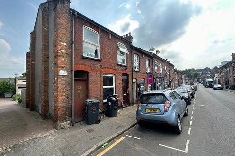 Stanley Street, Luton, Beds, LU1 5AL