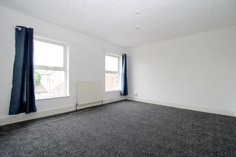 3 bedroom end of terrace house for sale, Stanley Street, Luton, Beds, LU1 5AL