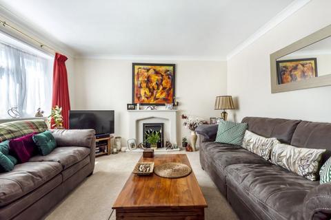 3 bedroom end of terrace house for sale - Alton