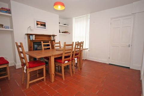 undefined, Market Street, Caernarfon, Gwynedd, LL55